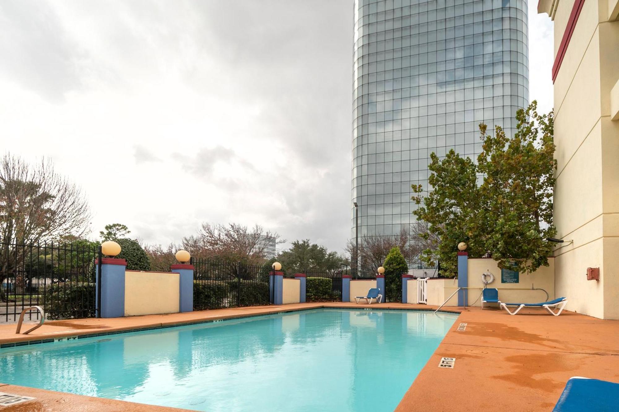 فندق Oyo Townhouse Houston Airport North المظهر الخارجي الصورة