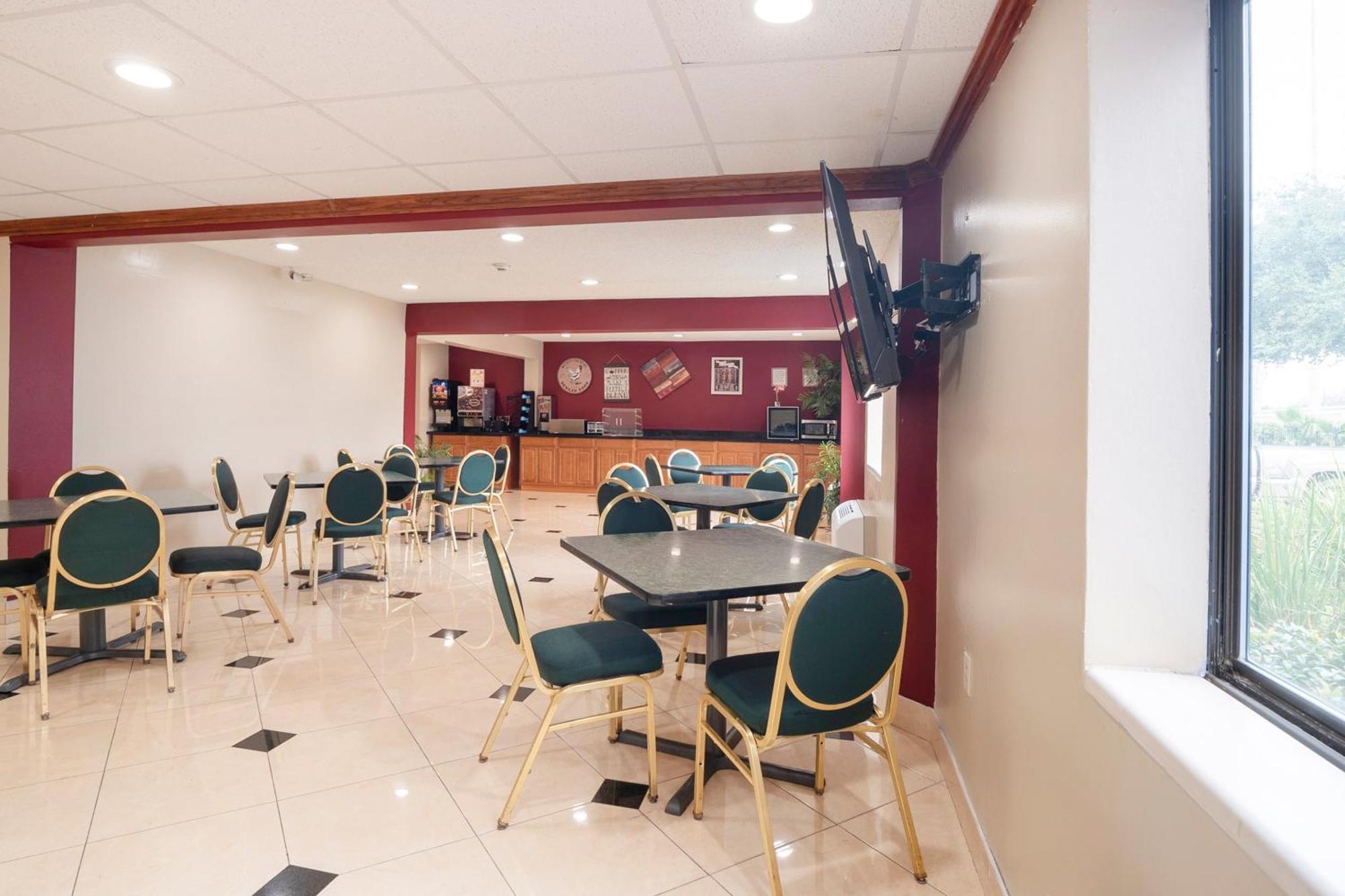 فندق Oyo Townhouse Houston Airport North المظهر الخارجي الصورة