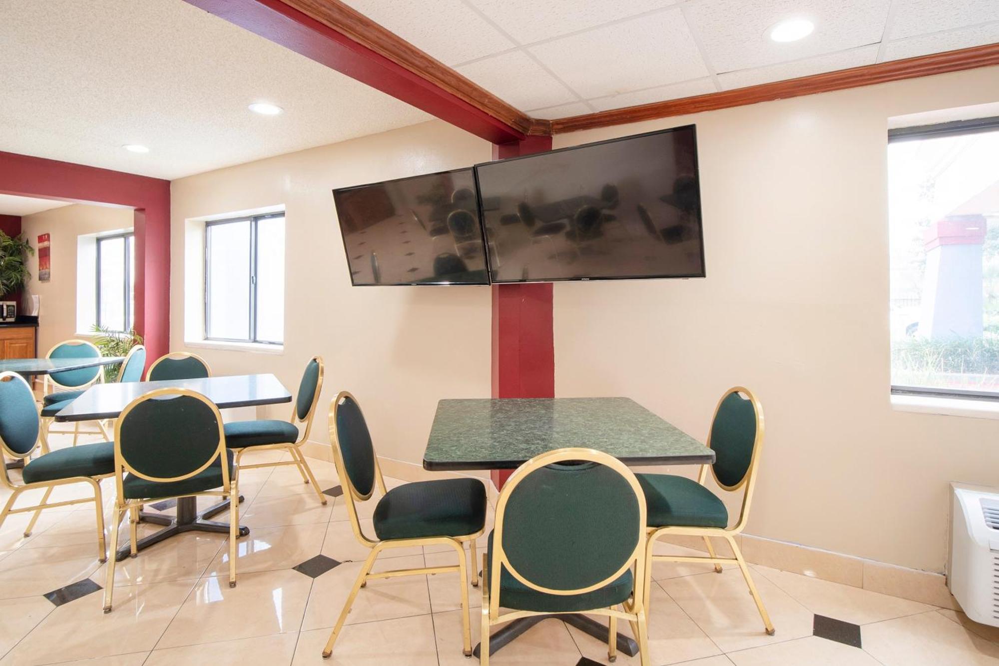 فندق Oyo Townhouse Houston Airport North المظهر الخارجي الصورة