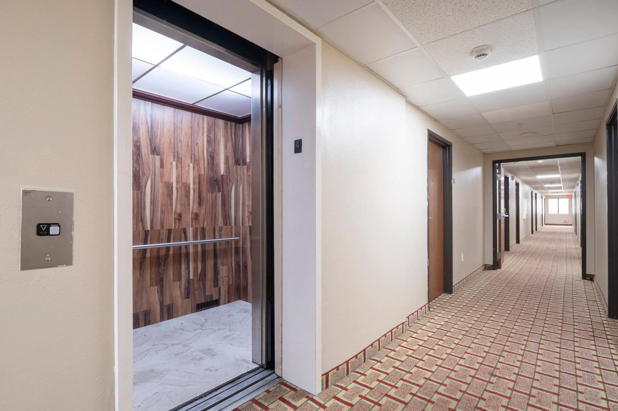 فندق Oyo Townhouse Houston Airport North المظهر الخارجي الصورة