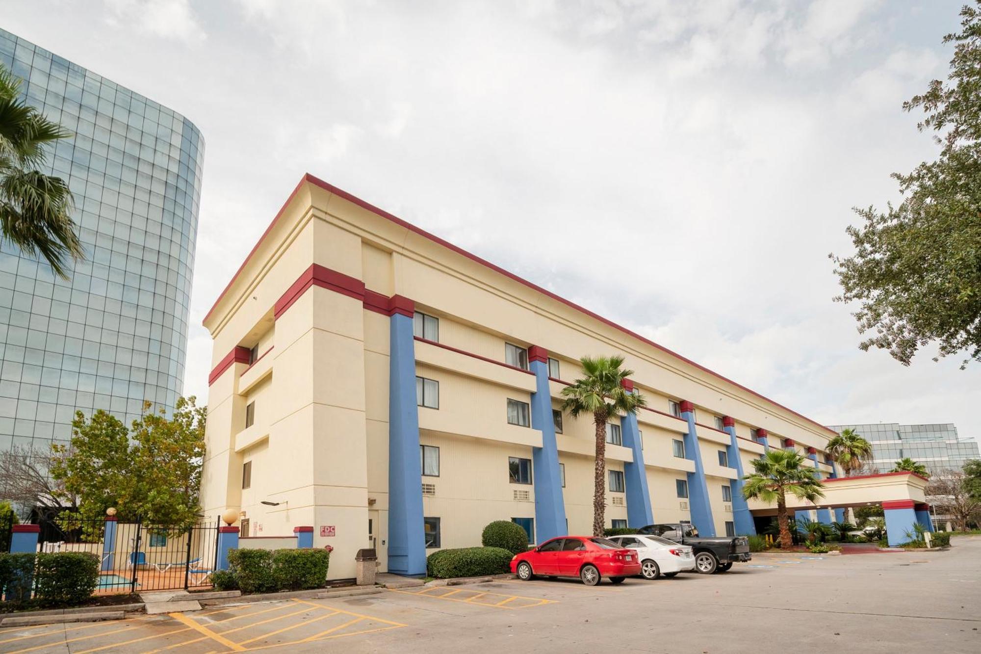 فندق Oyo Townhouse Houston Airport North المظهر الخارجي الصورة